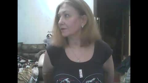 Snapshot of sweet4blonde67 chatting on 03.14.26 sweet4blonde67 online show from 03.14.26