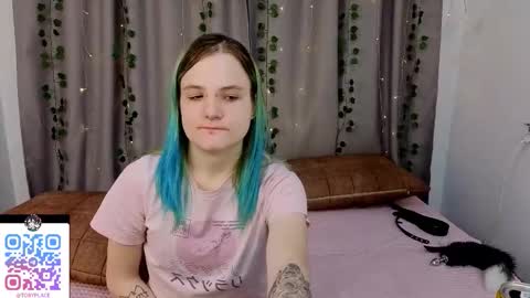 Snapshot of sweet4t chatting on 09.21.25 Haeyang Torry online show from 09.21.25