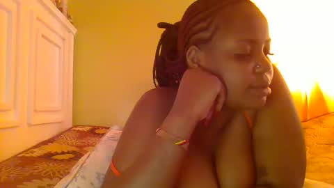 Snapshot of sweet52537 chatting on 10.03.25 sweet52537 online show from 10.03.25