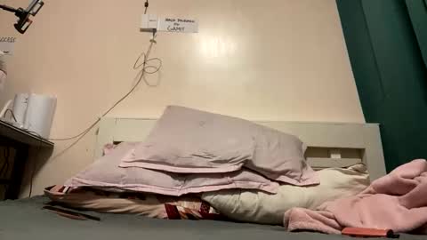 sweet7061 online show from 12.19.25