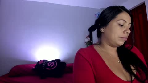 Snapshot of sweet__evil_ chatting on 12.26.24 sweet online show from 12.26.24