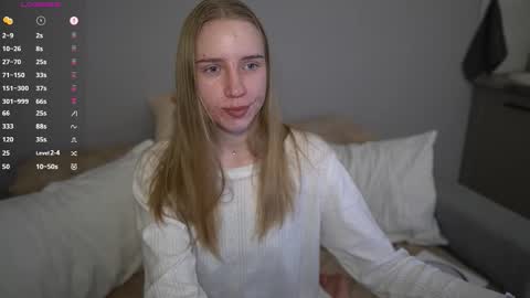 Snapshot of sweet__michelle chatting on 12.14.25 Michelle online show from 12.14.25