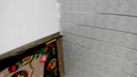 Snapshot of sweet__suck69bitch chatting on 12.24.24 sweet__suck69bitch online show from 12.24.24