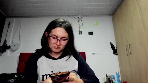 Snapshot of sweet__suck69bitch chatting on 01.02.25 sweet__suck69bitch online show from 01.02.25