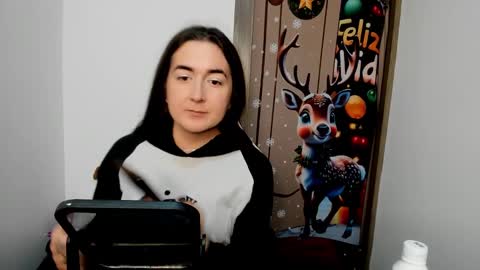 Snapshot of sweet__suck69bitch chatting on 01.31.25 sweet__suck69bitch online show from 01.31.25