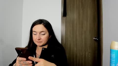 Snapshot of sweet__suck69bitch chatting on 03.09.25 sweet__suck69bitch online show from 03.09.25