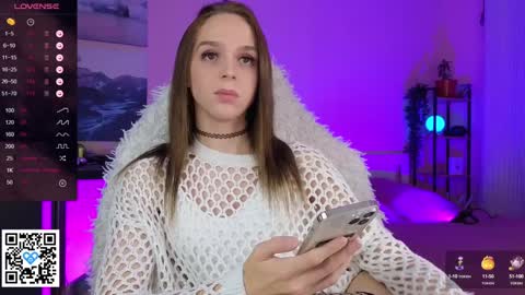 Snapshot of sweet_ali3s chatting on 12.12.24 Call me Alis online show from 12.12.24