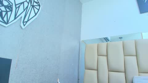 Amye  online show from 09.17.25