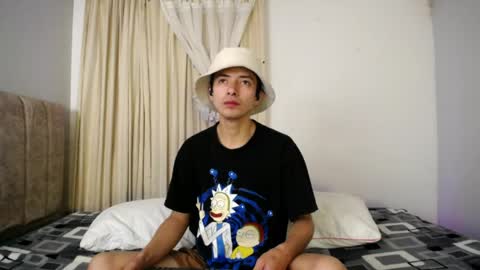 Snapshot of sweet_angels0 chatting on 04.01.26 Andy online show from 04.01.26