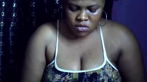 Snapshot of sweet_baby27 chatting on 02.22.26 sweet baby online show from 02.22.26