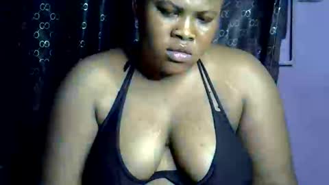 Snapshot of sweet_baby27 chatting on 02.24.26 sweet baby online show from 02.24.26