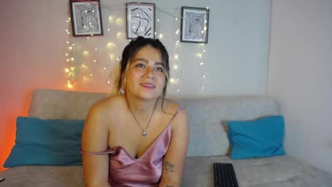 Bella Valery online show from 04.12.26