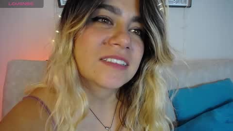 Bella Valery online show from 04.28.26