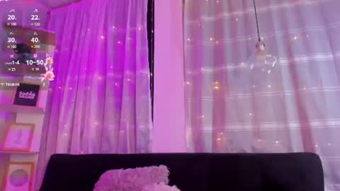 Snapshot of sweet_bellaa_ chatting on 07.02.26 Bella online show from 07.02.26