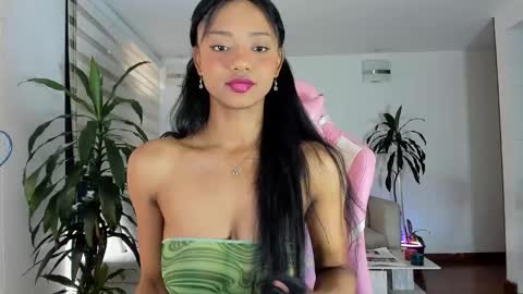 sweet_brunette88 online show from 02.19.26