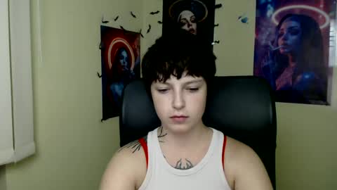 Snapshot of sweet_cherryg chatting on 06.25.26 Ivy online show from 06.25.26