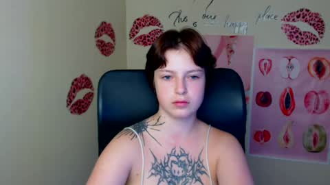 Snapshot of sweet_cherryg chatting on 07.30.26 Ivy online show from 07.30.26