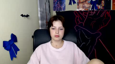 Snapshot of sweet_cherryg chatting on 08.01.26 Ivy online show from 08.01.26