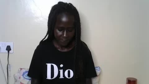 sweet_diva19 online show from 03.05.25