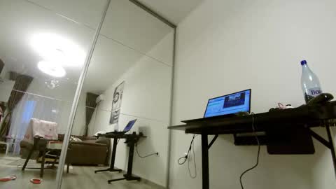           online show from 01.08.26