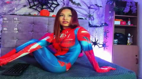 Snapshot of sweet_emma92 chatting on 10.21.25 sweet_emma92 online show from 10.21.25