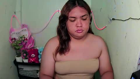 Snapshot of sweet_frex123 chatting on 09.18.25 sweet_frex123 online show from 09.18.25