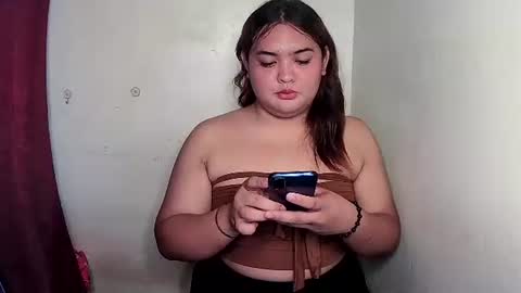 sweet_frex123 online show from 11.23.25