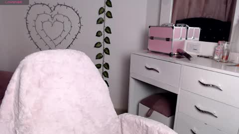 Hannah online show from 04.26.26