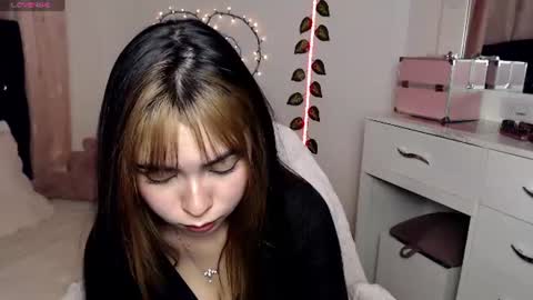 Snapshot of sweet_hannaah chatting on 06.11.26 Hannah online show from 06.11.26