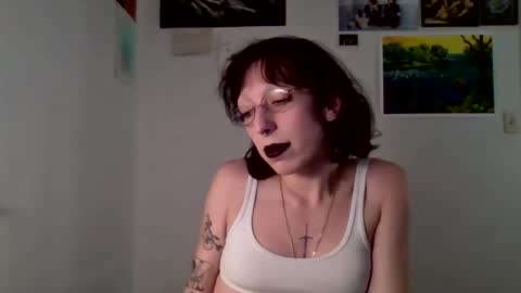 Snapshot of sweet_harvey chatting on 02.18.26 sweet_harvey online show from 02.18.26