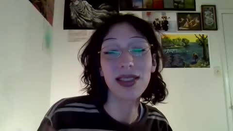 Snapshot of sweet_harvey chatting on 03.03.26 sweet_harvey online show from 03.03.26