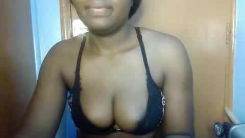 Snapshot of sweet_jamiie chatting on 09.29.25 jay online show from 09.29.25