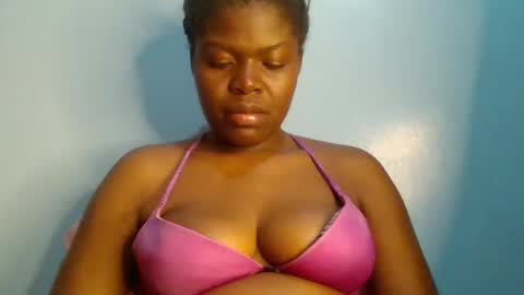 Snapshot of sweet_jamiie chatting on 10.13.25 jay online show from 10.13.25