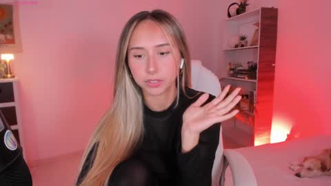 Snapshot of sweet_kalisa chatting on 01.24.25 Call me Kali  online show from 01.24.25