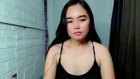 Snapshot of sweet_laika chatting on 05.27.26 LAIKA online show from 05.27.26