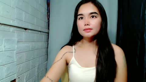 Snapshot of sweet_laika chatting on 06.22.26 LAIKA online show from 06.22.26