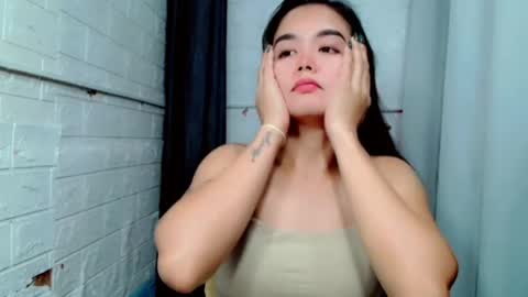 Snapshot of sweet_laika chatting on 07.22.26 LAIKA online show from 07.22.26