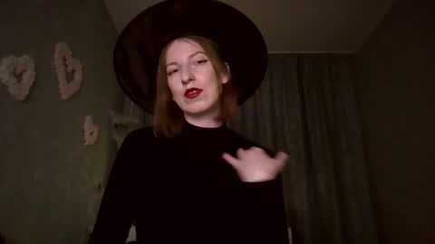 sweet_lilbunny online show from 10.27.25