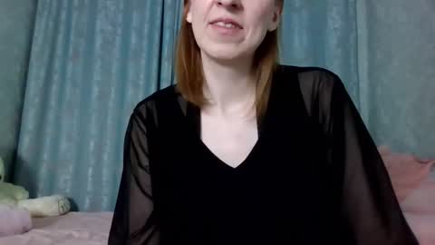sweet_lilbunny online show from 03.18.26