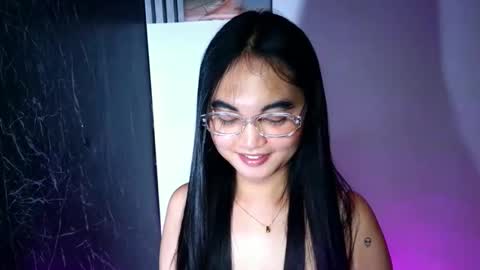 Snapshot of sweet_mariax chatting on 11.22.25 Maria Stella online show from 11.22.25