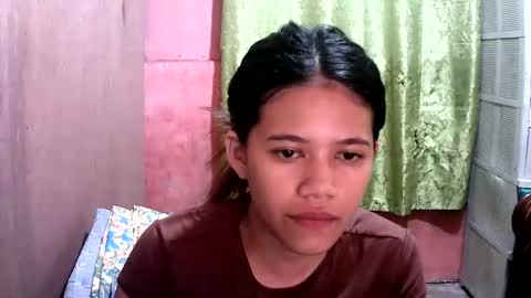 sweet_milkshake2004 online show from 10.16.25