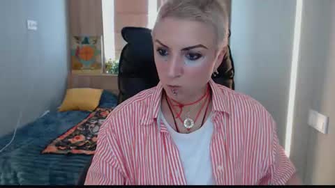 sweet_n_strong online show from 06.09.26