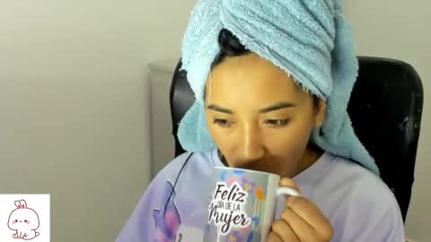 Nhaomy online show from 09.13.25