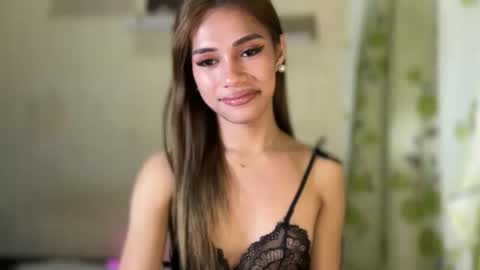 Snapshot of sweet_nikki03 chatting on 09.20.25 sweet_nikki03 online show from 09.20.25