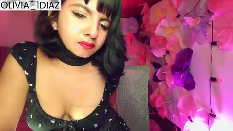Snapshot of sweet_olivia1 chatting on 10.19.25 Olivia Diaz  OnlyFans olivia diaz online show from 10.19.25