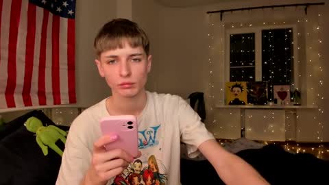 kira online show from 12.25.24