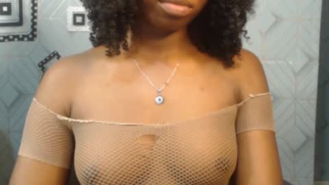 Snapshot of sweet_puna chatting on 12.11.24 Nancy online show from 12.11.24