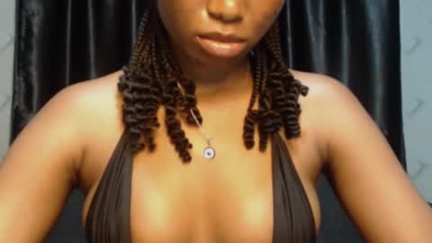 Snapshot of sweet_puna chatting on 02.22.25 Nancy online show from 02.22.25