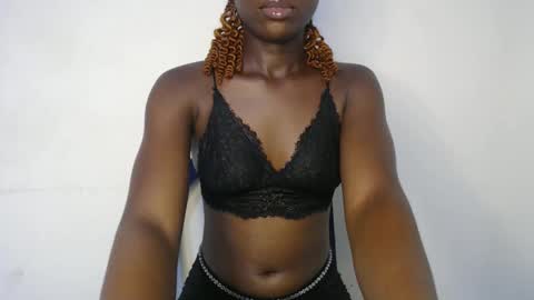 Snapshot of sweet_rayaxx chatting on 02.11.26 raya online show from 02.11.26