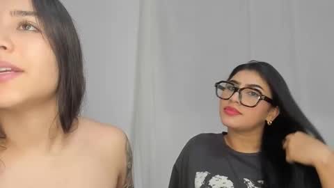 Snapshot of sweet_rous_9 chatting on 11.02.25 sweet_rous_9 online show from 11.02.25